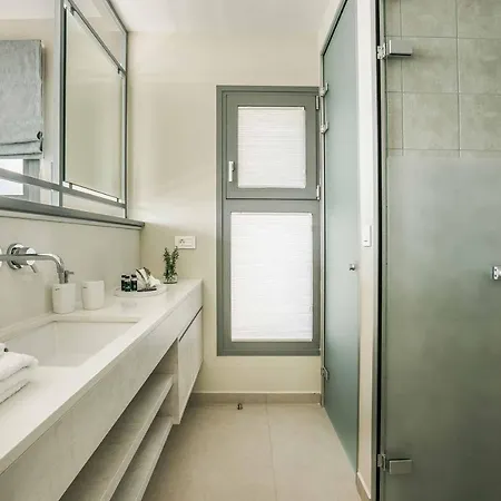 Sorian Kokkino Vlachata