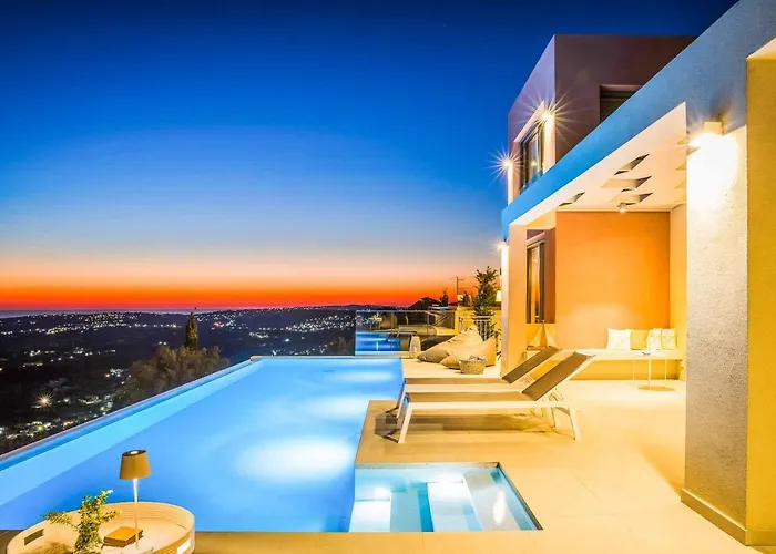 Sorian Kokkino Villa